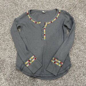 We The Free Gray Long Sleeve Tee with Multicolor Trim